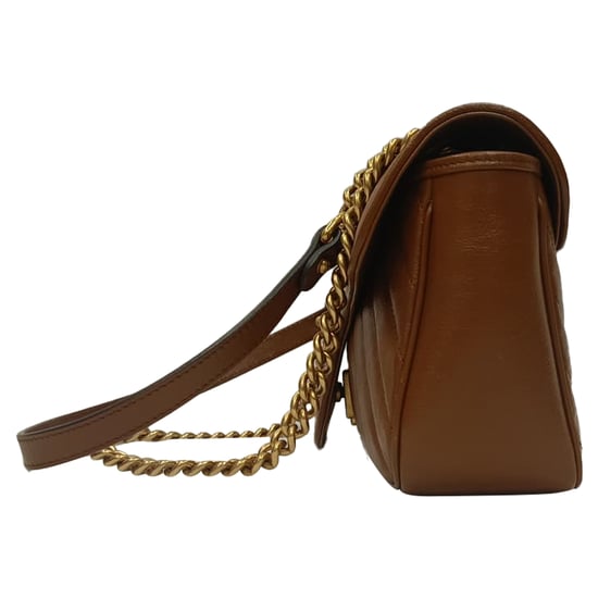 Kleine gesteppte GG Marmont Schultertasche von Gucci aus braunem Leder - Image 5