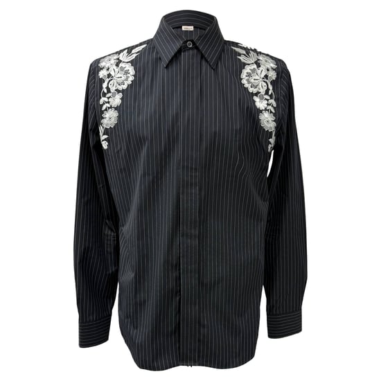 Alexander McQueen Besticktes Nadelstreifenhemd aus schwarzer Baumwolle - Image 1