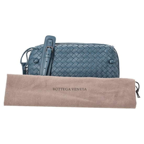 Bottega Veneta Intrecciato Nodini Umhängetasche aus blauen Leder - Image 6
