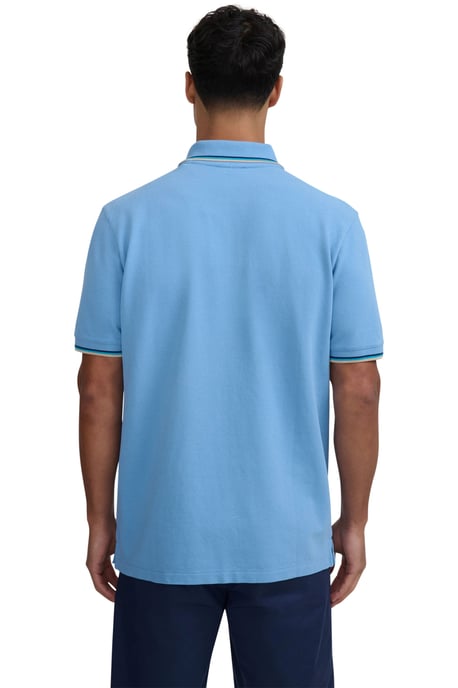 SANDBANKS BADGE LOGO TIPPED SLEEVE POLO SHIRT DUSTY BLUE - Image 4