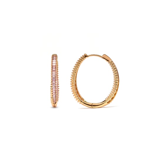 Luxenter Ohrringe aus Zirkonia in Amethystoptik mit 18 Karat Gelbgold-Finish – Thaljo - Image 1