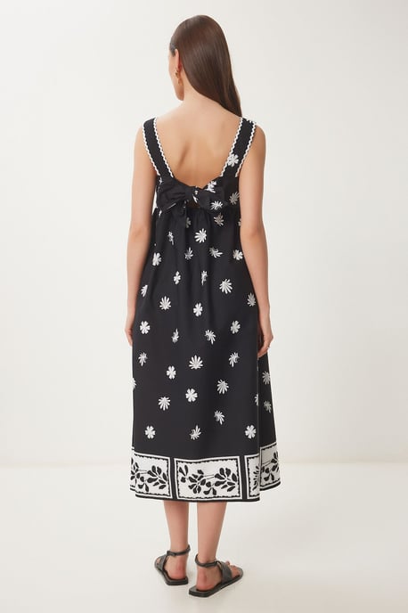 Rüschenshirt Midi-Kleid mit quadratischem Kragen - Image 5