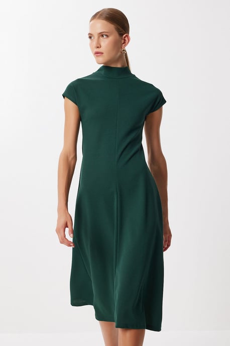 A-förmiges Midi-Kleid mit halbem Rollkragen - Image 2