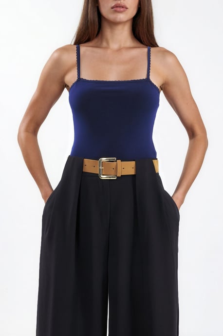 Hochtaillierte Palazzo-Hose mit Gürtel - Image 4