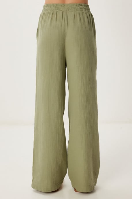 Weite Hosen mit Bindegürtel und Bindungsdetails - Image 6