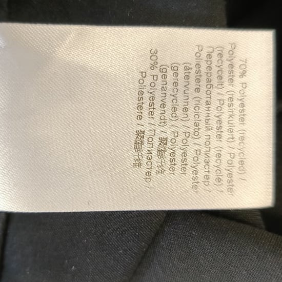 Ganni Maxikleid mit gerüschtem Kragen und Smokdetails aus schwarzem Polyester - Image 6