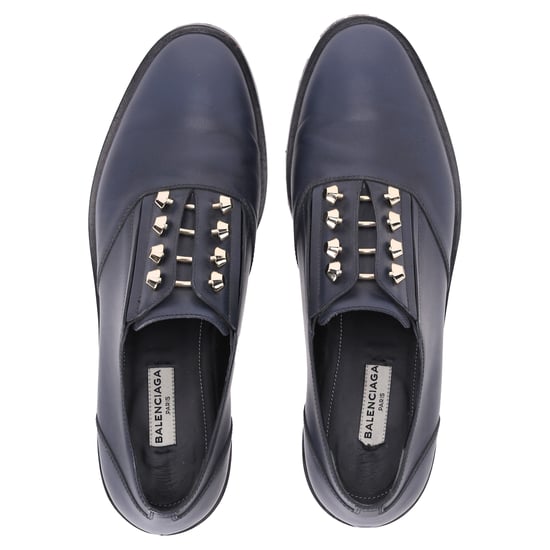 Balenciaga Derby-Schuhe mit Nieten aus marineblauem Leder - Image 6