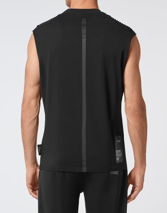 T-Shirt - Image 5
