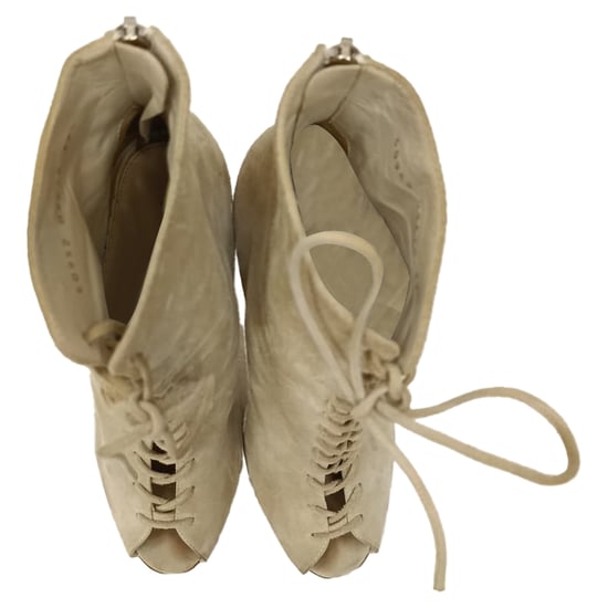 Gianvito Rossi Schnürstiefeletten aus beigem Wildleder - Image 5