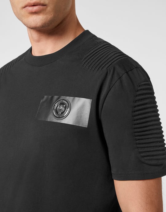 T-Shirt - Image 3
