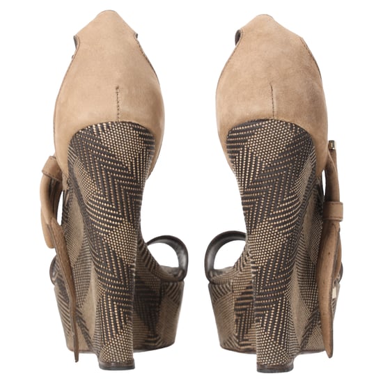 Burberry Keilsandalen mit Schleife und T-Riemen aus braunem Leder - Image 3