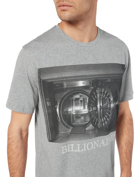 T-Shirt - Image 4
