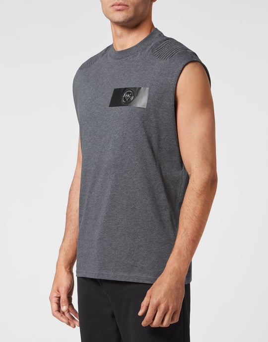 T-Shirt - Image 2