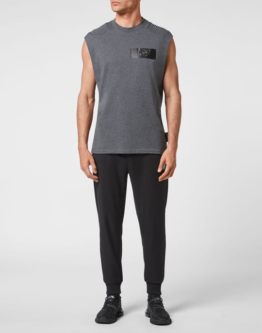 T-Shirt - Image 4