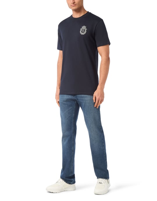 T-Shirt Crest - Image 3