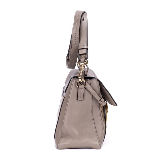 Faye Day Small Schultertasche - Image 4