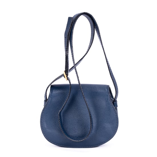 Small Marcie Saddle Small Schultertasche - Image 5
