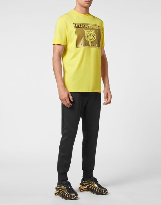 T-Shirt Statement - Image 4