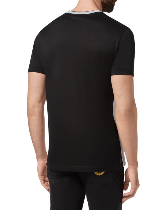 T-Shirt Crest - Image 3