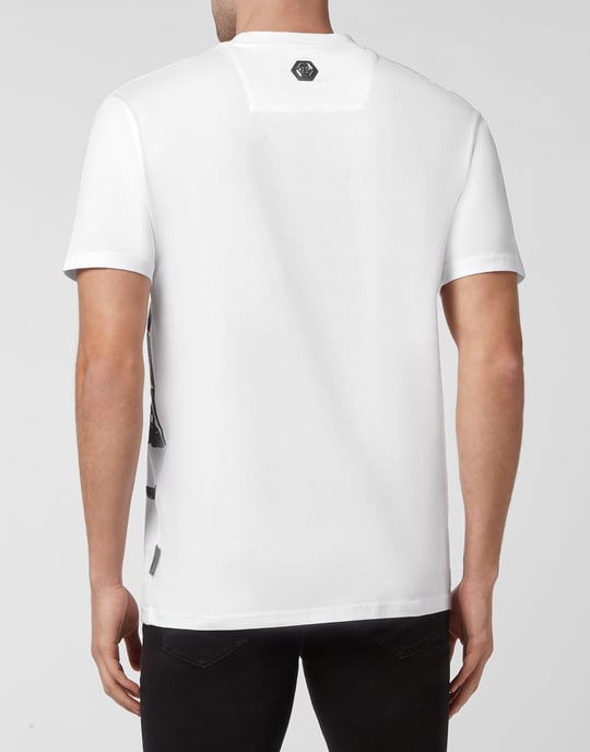 T-Shirt - Image 4