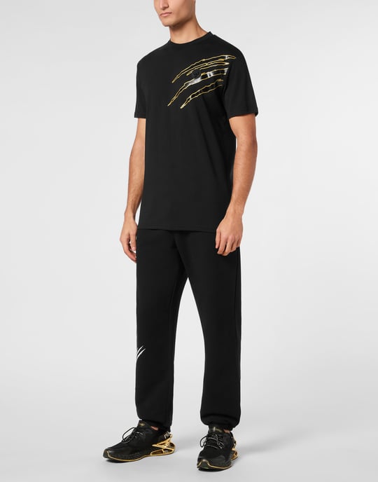 T-Shirt Scratch - Image 4