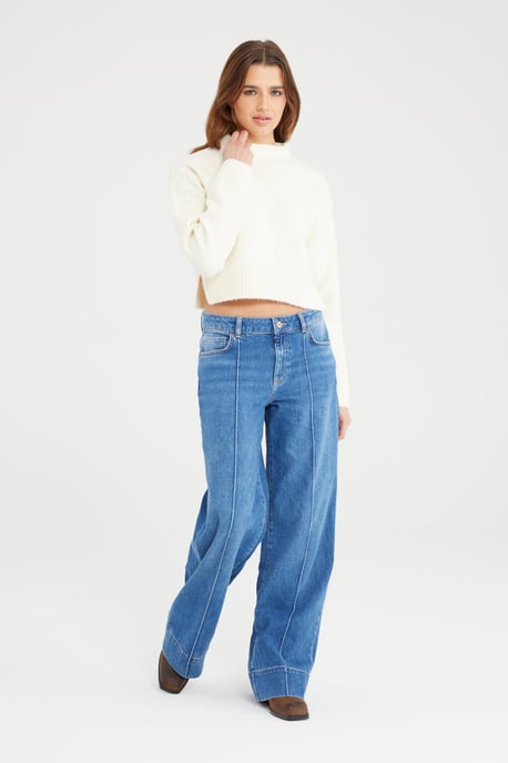 Layla Mid Waist Full Length Pintuck 5 Pocket Jeans Medium Blue - Image 2