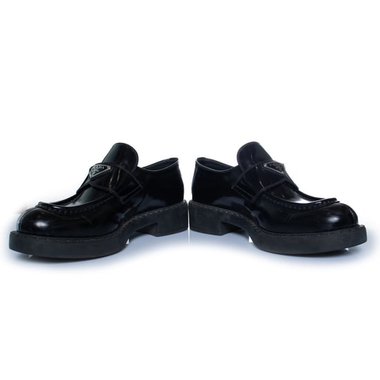 Prada, schwarze hochglänzende Lederloafer - Image 5