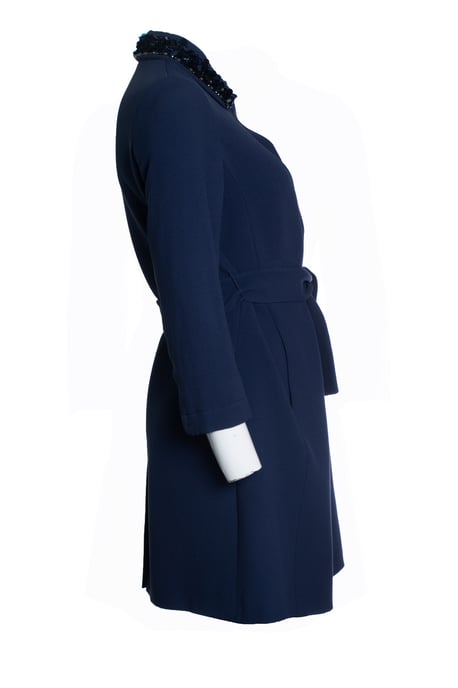 Miu Miu, blaue Jacke mit Gürtel und Paillettenkragen - Image 4