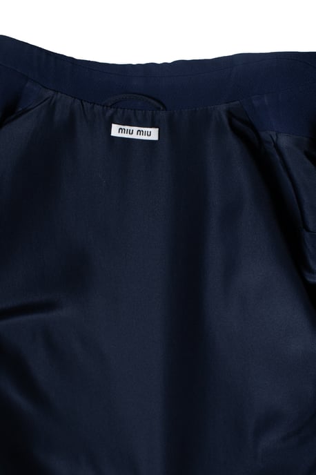 Miu Miu, blaue Jacke mit Gürtel und Paillettenkragen - Image 5