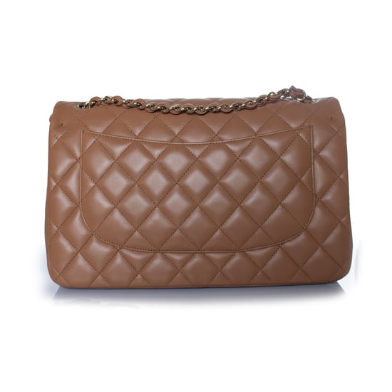 Chanel, Jumbo gesteppte Handtasche aus Leder in Karamell - Image 2