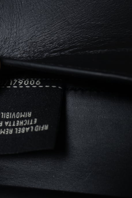 Fendi, FF-Druck Leder Continental Reißverschluss Clutch - Image 3