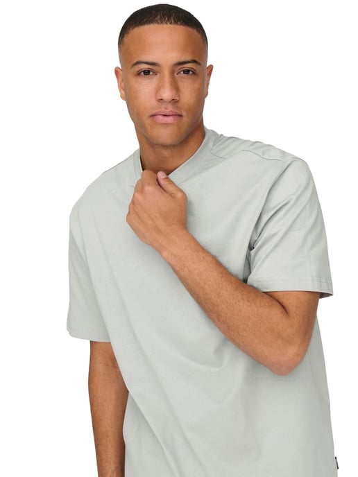 Only & Sons T-Shirt - Image 3