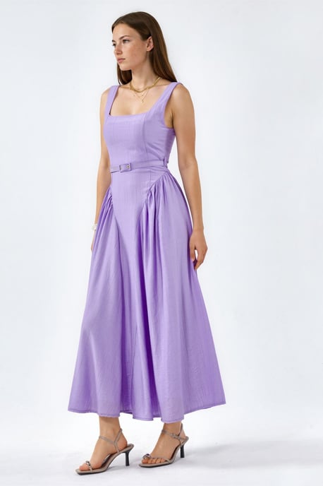 Kleid mit quadratischem Ausschnitt und Gürtel in Midi-Länge - Image 3