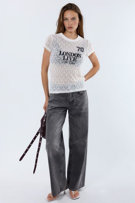 Spitzenbedrucktes Rundhals-T-Shirt - Image 5