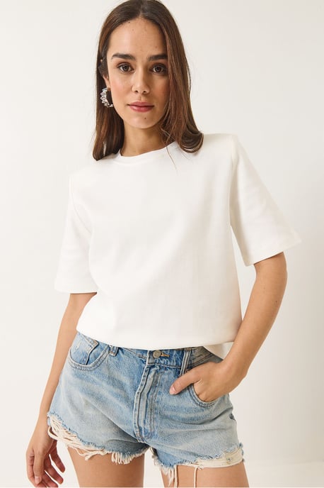 Gepolstertes Rundhals-T-Shirt - Image 3