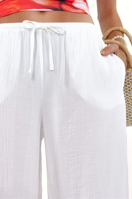 Women's Wide-Leg Woven Trousers - Image 3