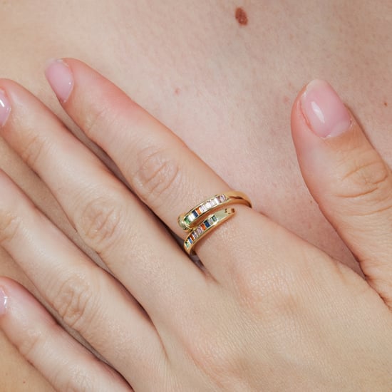 Luxenter-Ring aus Metalllegierung und mehrfarbigem Zirkonia, gefertigt in 18-karat-Gelbgold – Hagor - Image 4