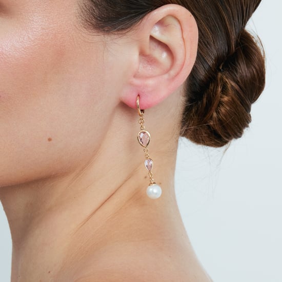 Luxenter Ohrringe aus Metalllegierung und weißer Perle, gefertigt in 18-karat-Roségold – Cainhtsi - Image 4