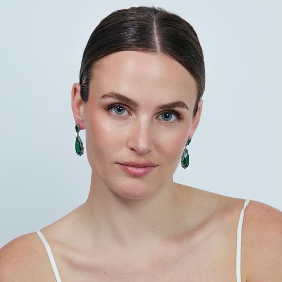 Luxenter Emerald Zirconia Metalllegierungs-Ohrringe mit Rhodium-Finish – Cakrolm - Image 2
