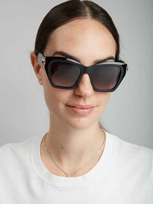 Furla Sonnenbrille Glänzend Schwarz - Image 4
