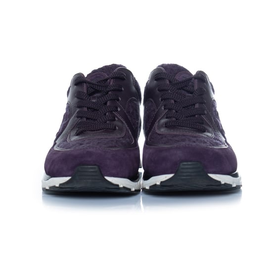 Chanel-Sneaker mit lila CC-Logo ineinandergreifenden Formen. - Image 5