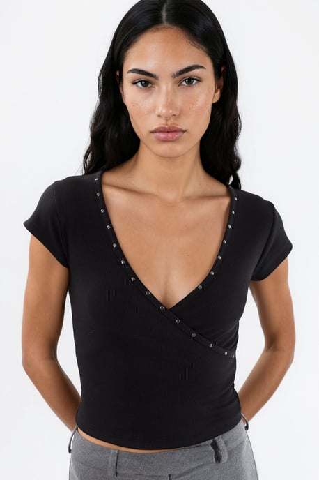 V-Ausschnitt Rippstrick Slim Fit Bluse - Image 1