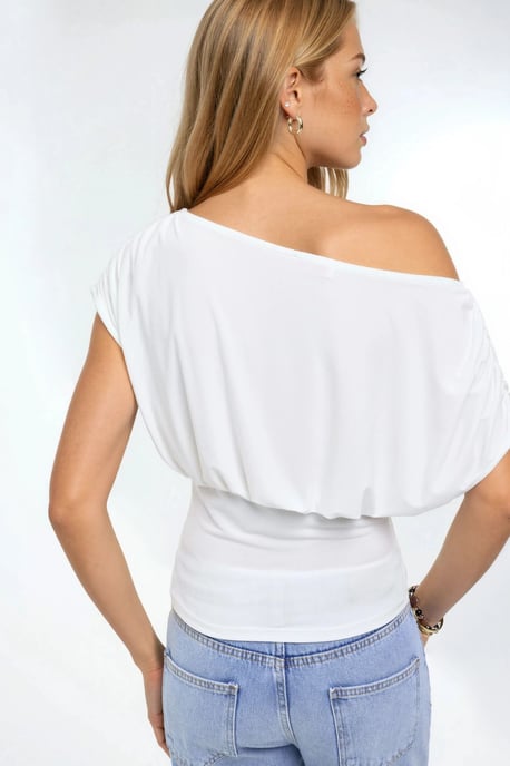 Asymmetrische Kurzarmstrickbluse - Image 3