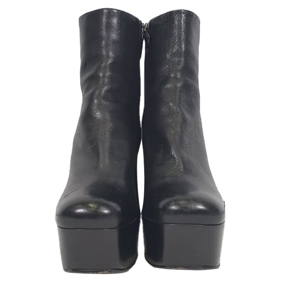 Prada Plateau-Stiefeletten aus schwarzem Leder - Image 2