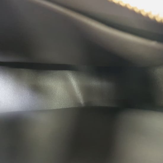 Prada Logo-Gurt Schultertasche aus grauem Leder - Image 6