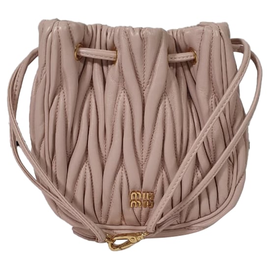 Miu Miu Matelassé Bucket Bag aus rosa Leder - Image 1