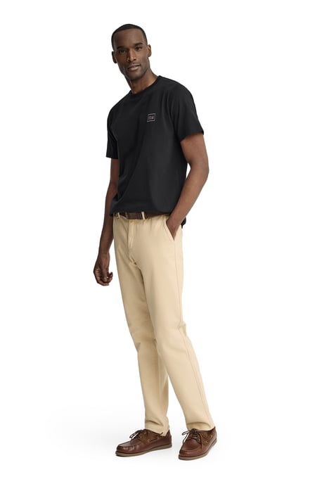T-Shirt schwarz im Straight Fit mit Polo Club Patch - Image 3