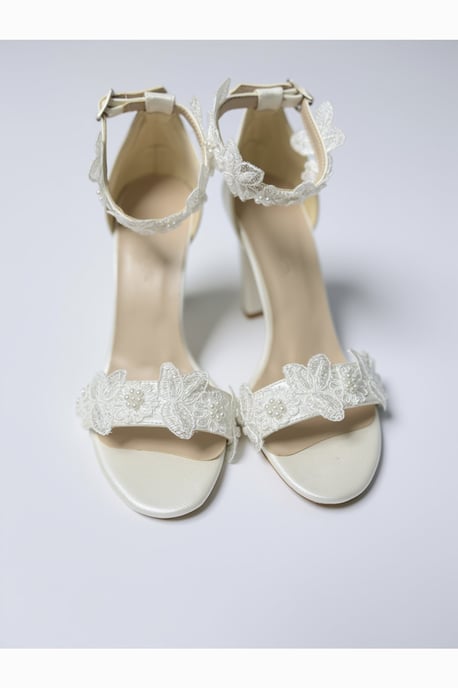 Florielle Spitzen Brautabsatzschuhe - Image 4