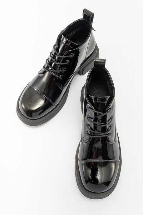 Lagom Lackstiefel (Damen) - Image 4
