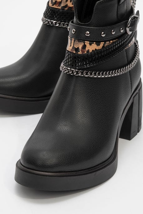 Prologue Boliva Stiefel mit Schnallen- und Kettendetail, Blockabsatz - Schwarz - Image 3
